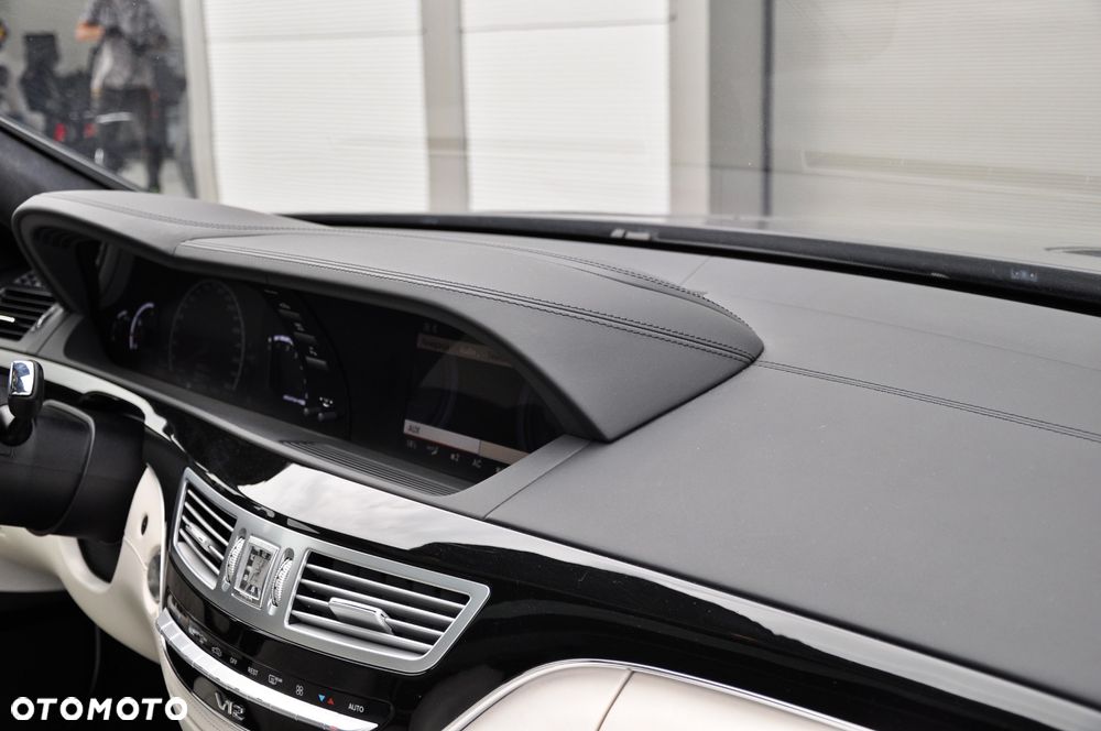 Mercedes-Benz Klasa S 65 AMG L - 26