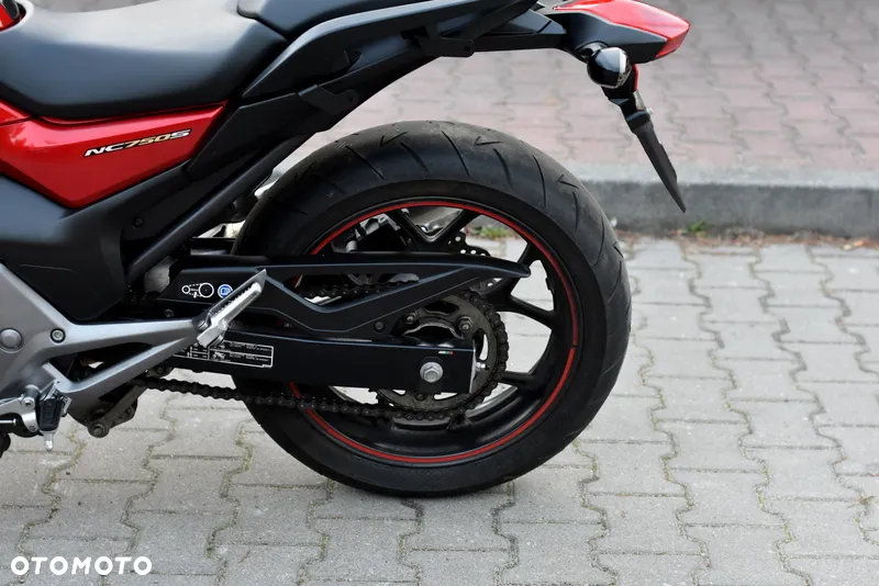 Honda NC - 27
