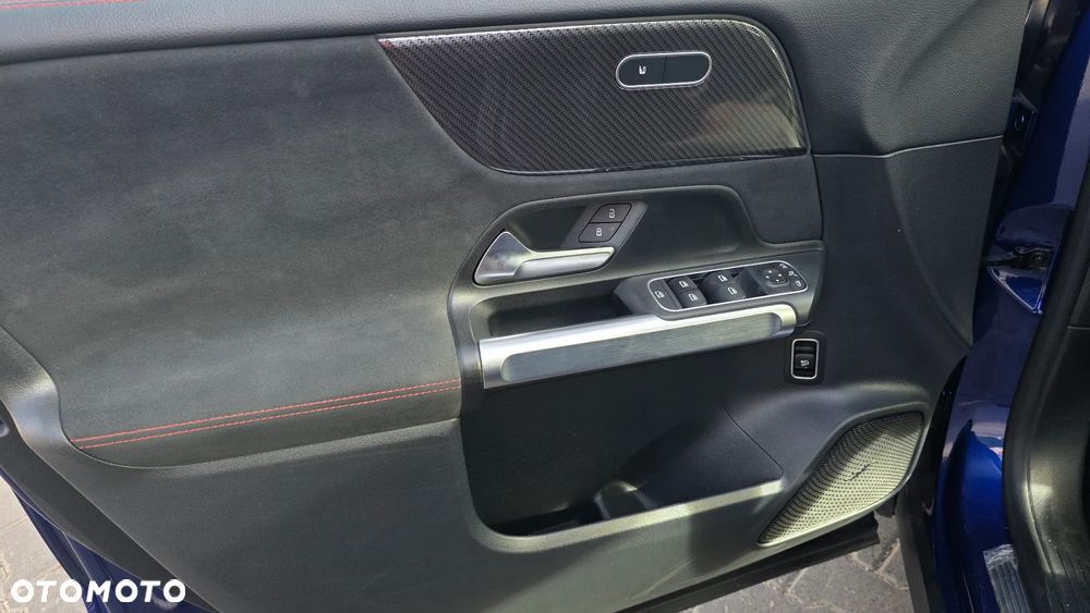 Mercedes-Benz GLB 220 d 4-Matic AMG Line 8G-DCT - 21