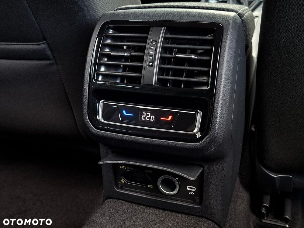 Volkswagen Passat Variant - 17