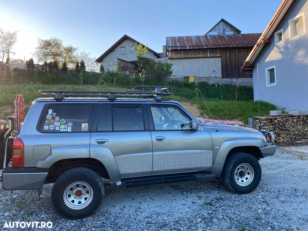Nissan Patrol 3.0 TDI Aut Elegance - 9