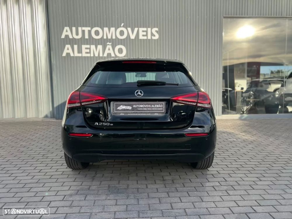 Mercedes-Benz A 250 e Style Plus - 6