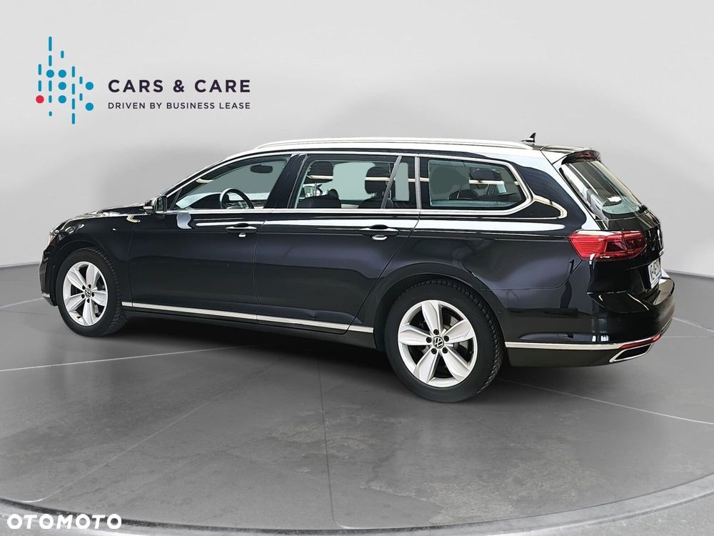 Volkswagen Passat Variant 2.0 TDI EVO Elegance DSG - 26