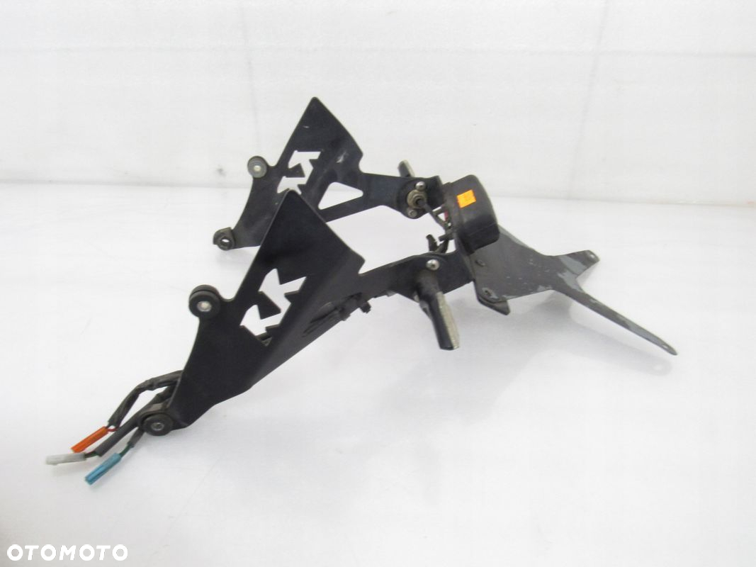 Tłumik MIVV / wydech + mocowanie tablicy Honda CBR 1000 RR 04r, SC57 A - 3