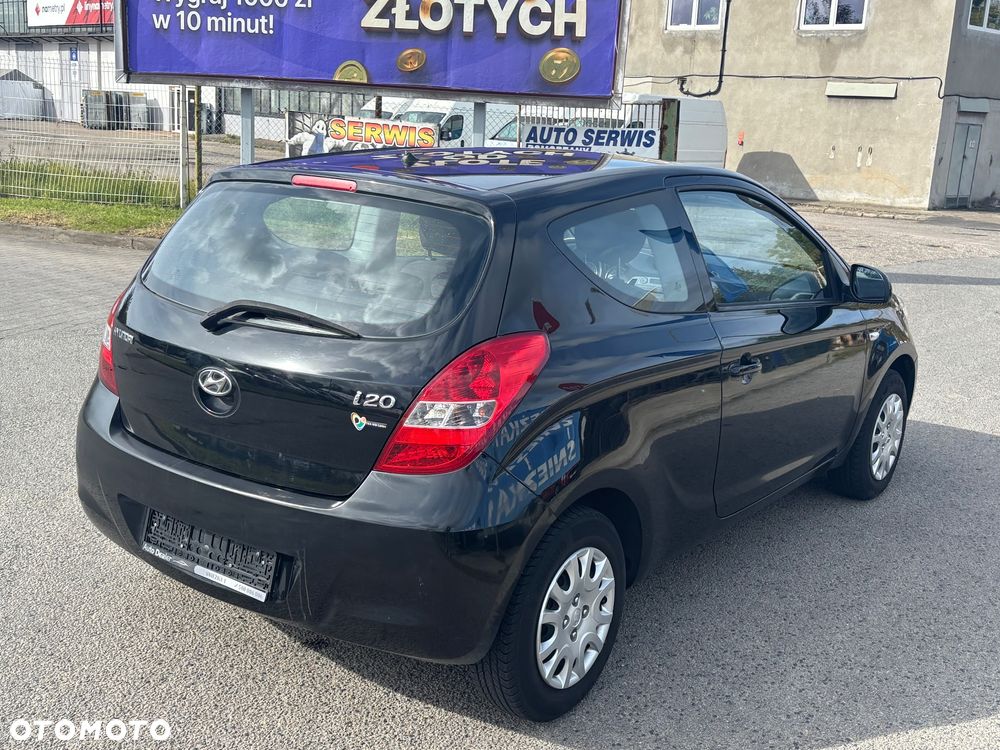Hyundai i20 1.2 Classic + - 13
