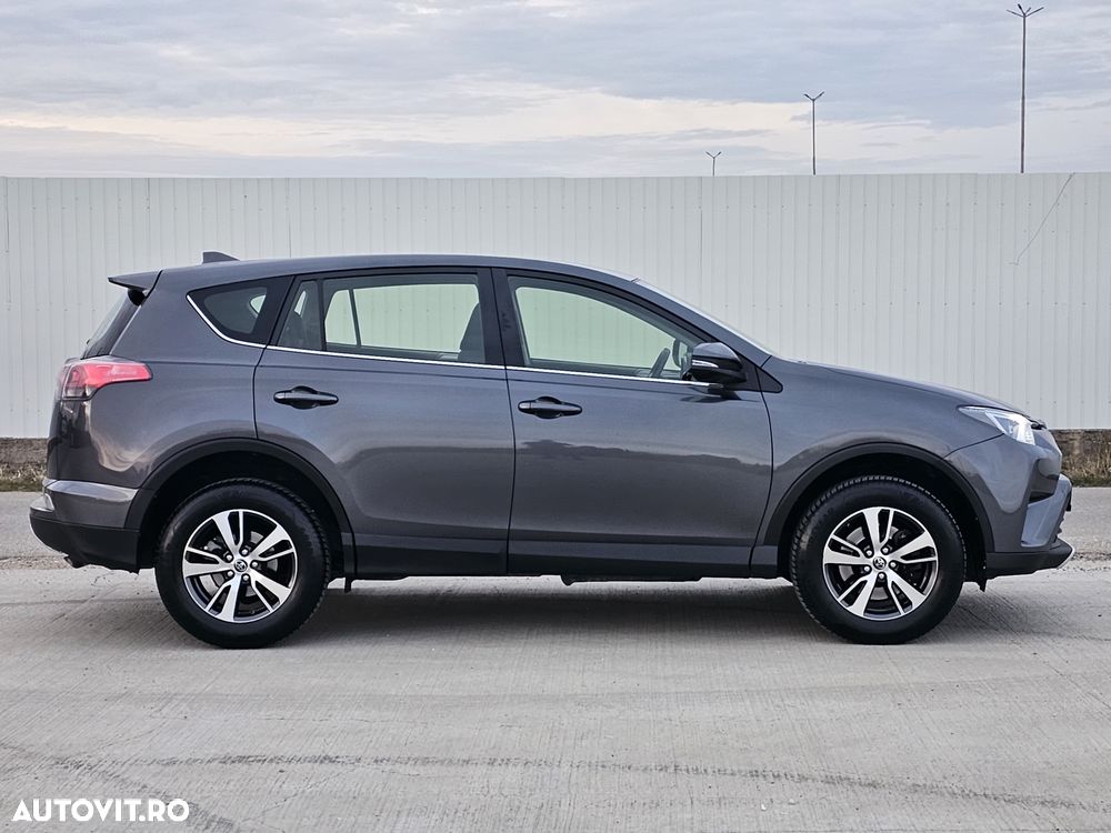 Toyota RAV4 - 37