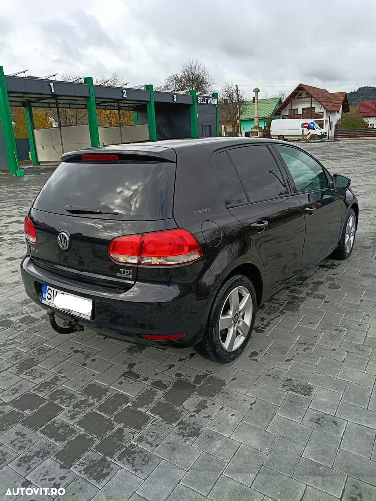 Volkswagen Golf - 3