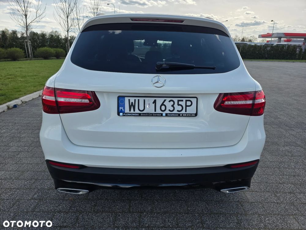 Mercedes-Benz GLC - 7