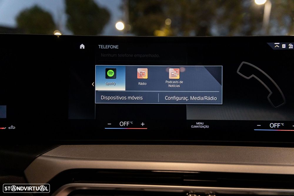 BMW 320 d Touring Pack Desportivo M Auto - 39