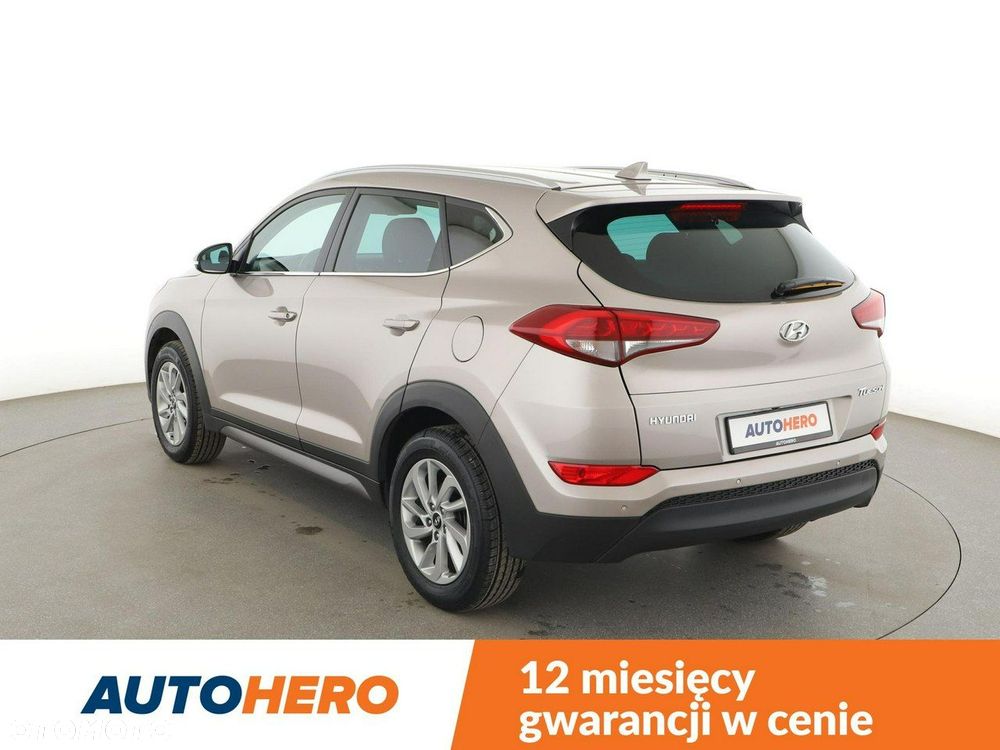 Hyundai Tucson 1.7 CRDI BlueDrive Style 2WD - 4