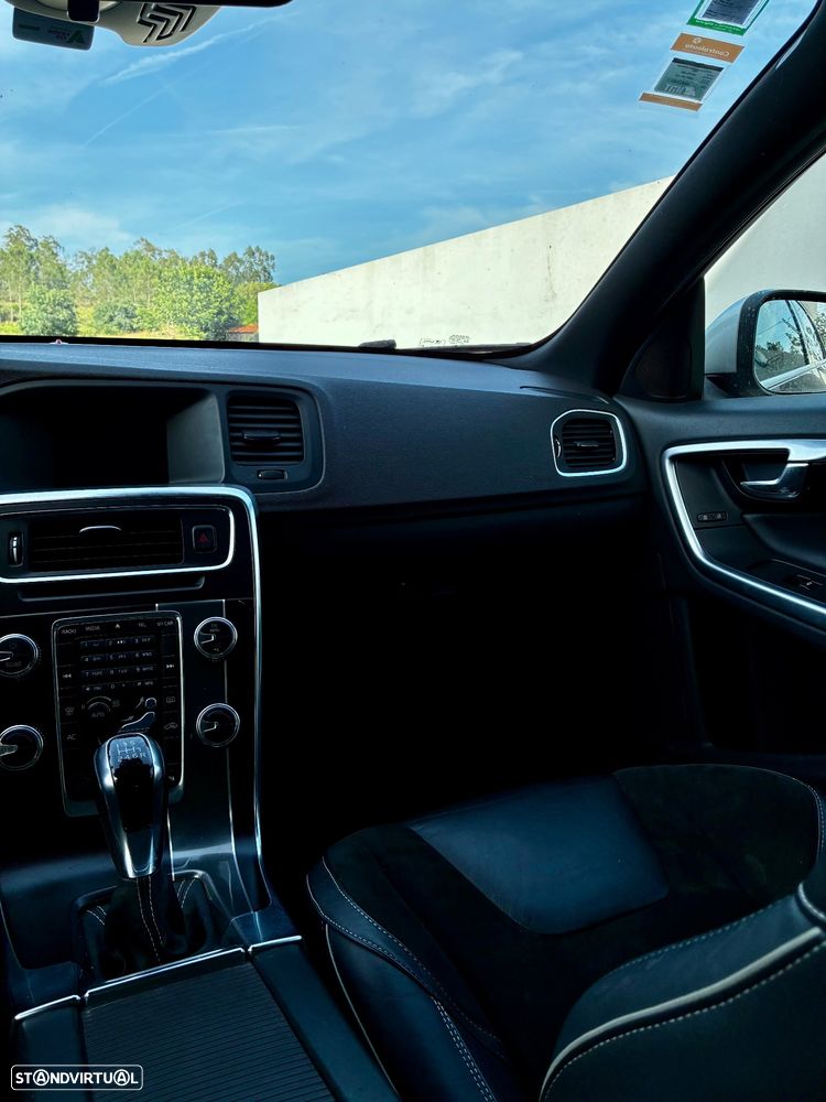 Volvo V60 2.0 D4 R-Design Summum - 13