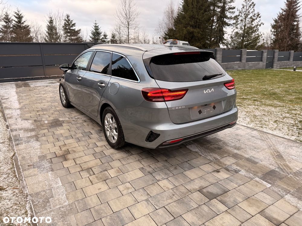 Kia Ceed 1.5 T-GDI DCT7 OPF Vision - 6