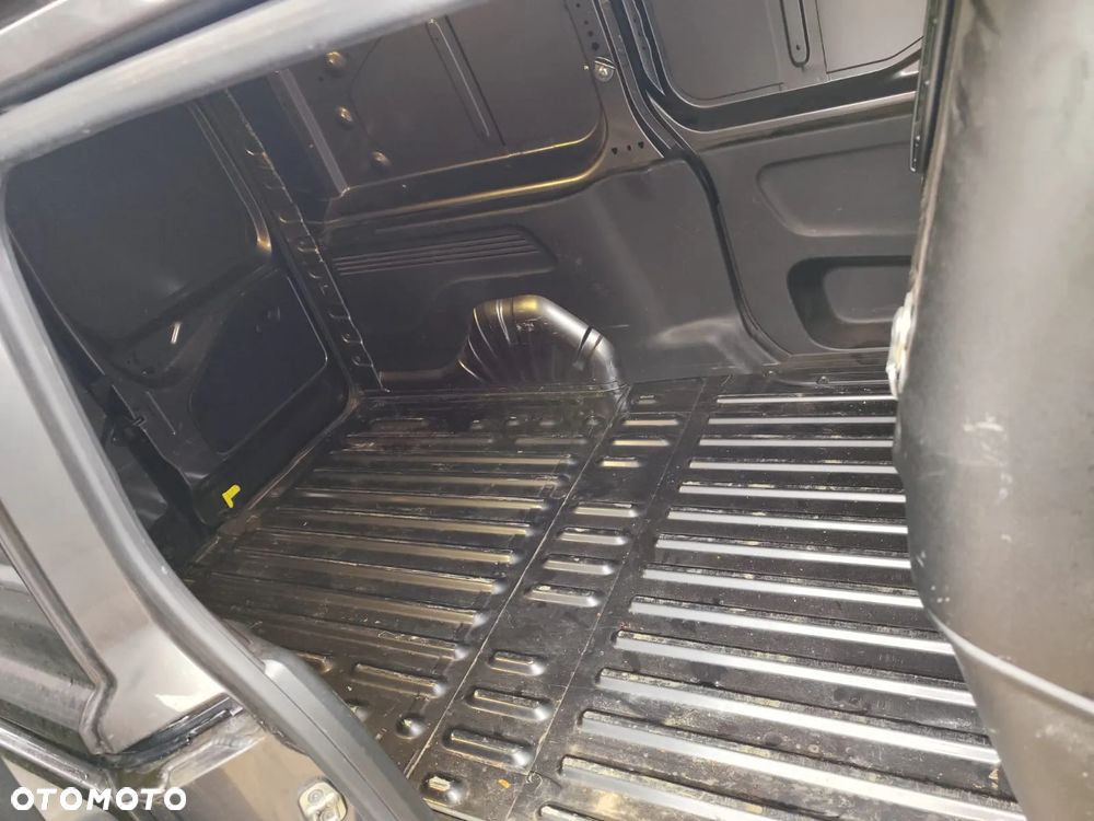 Peugeot Partner 1,5 Diesel XL EHZ Doppelkabine - 10