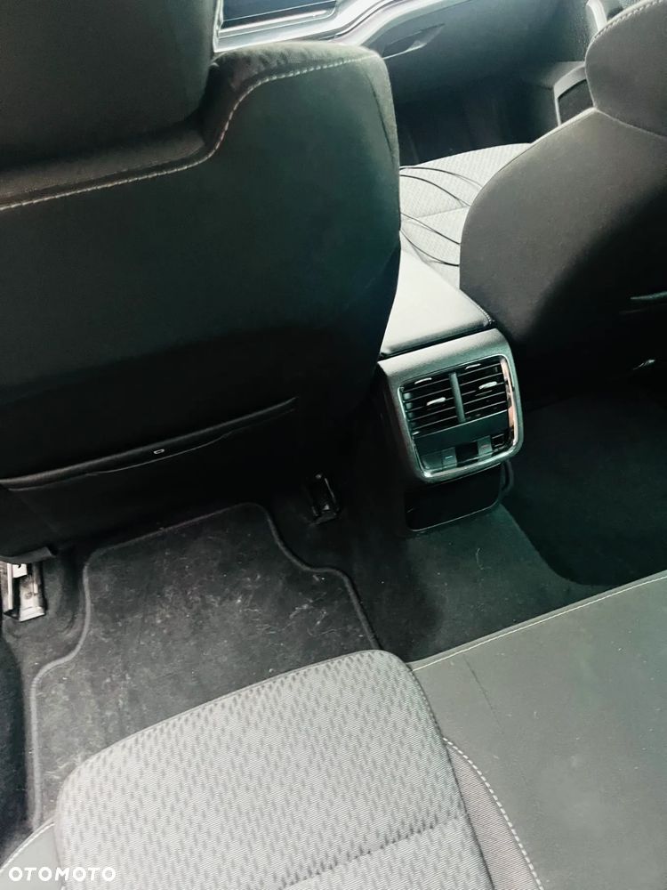 Skoda Octavia 2.0 TDI Edition DSG - 7