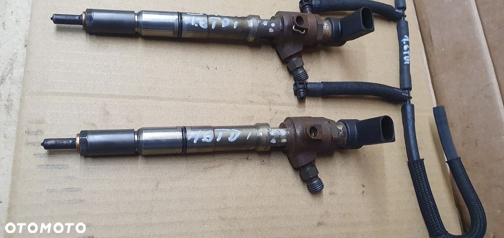 Wtrysk wtryskiwacz wtryskiwacze wtryski paliwa VW Caddy III Lift 1.6 TDI 03L130277B - 5