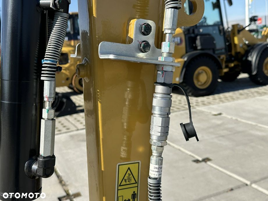 Caterpillar 302 CR - 19