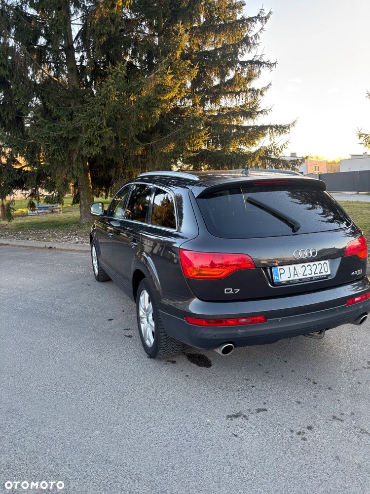 Audi Q7 4.2 TDI Quattro Tiptr - 8