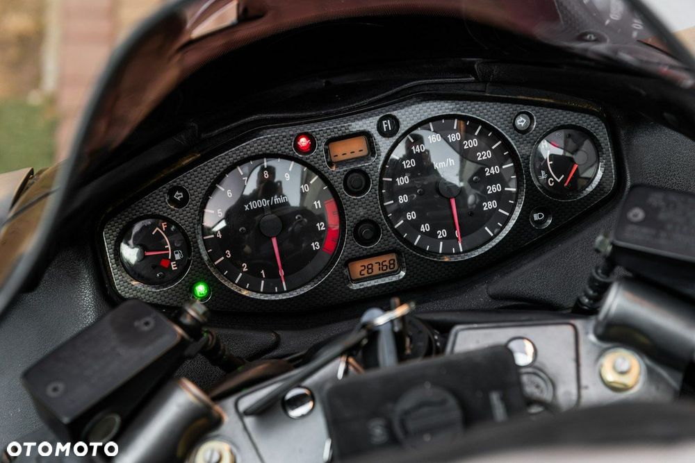 Suzuki Hayabusa - 8