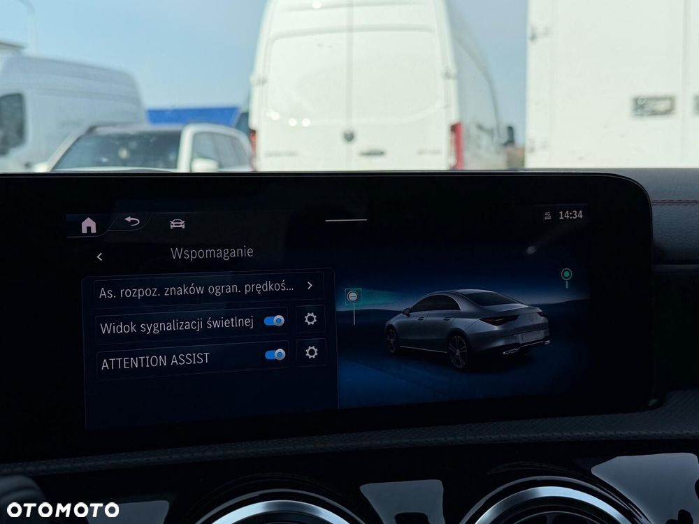 Mercedes-Benz CLA - 34