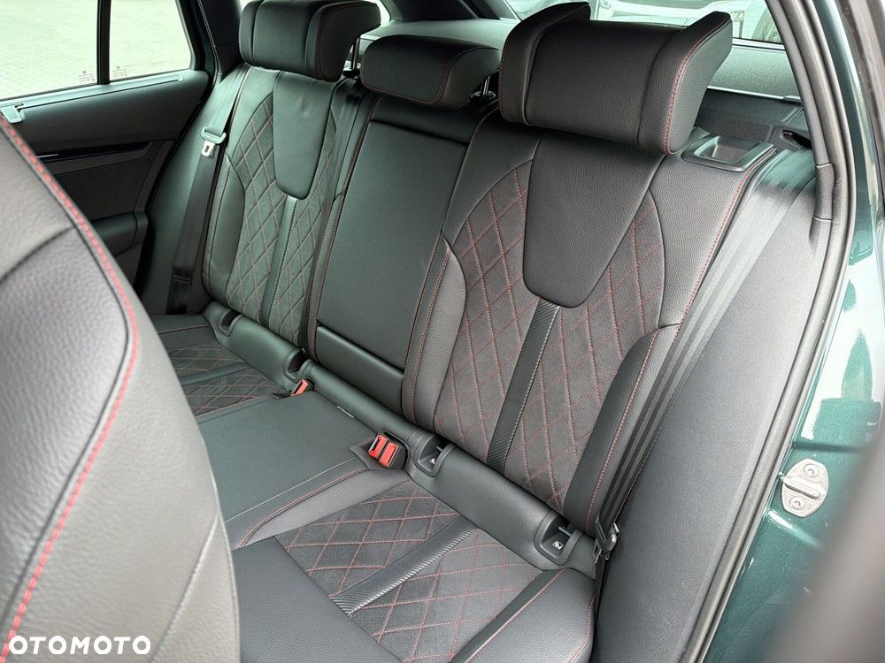 Skoda Octavia 2.0 TSI RS DSG - 25