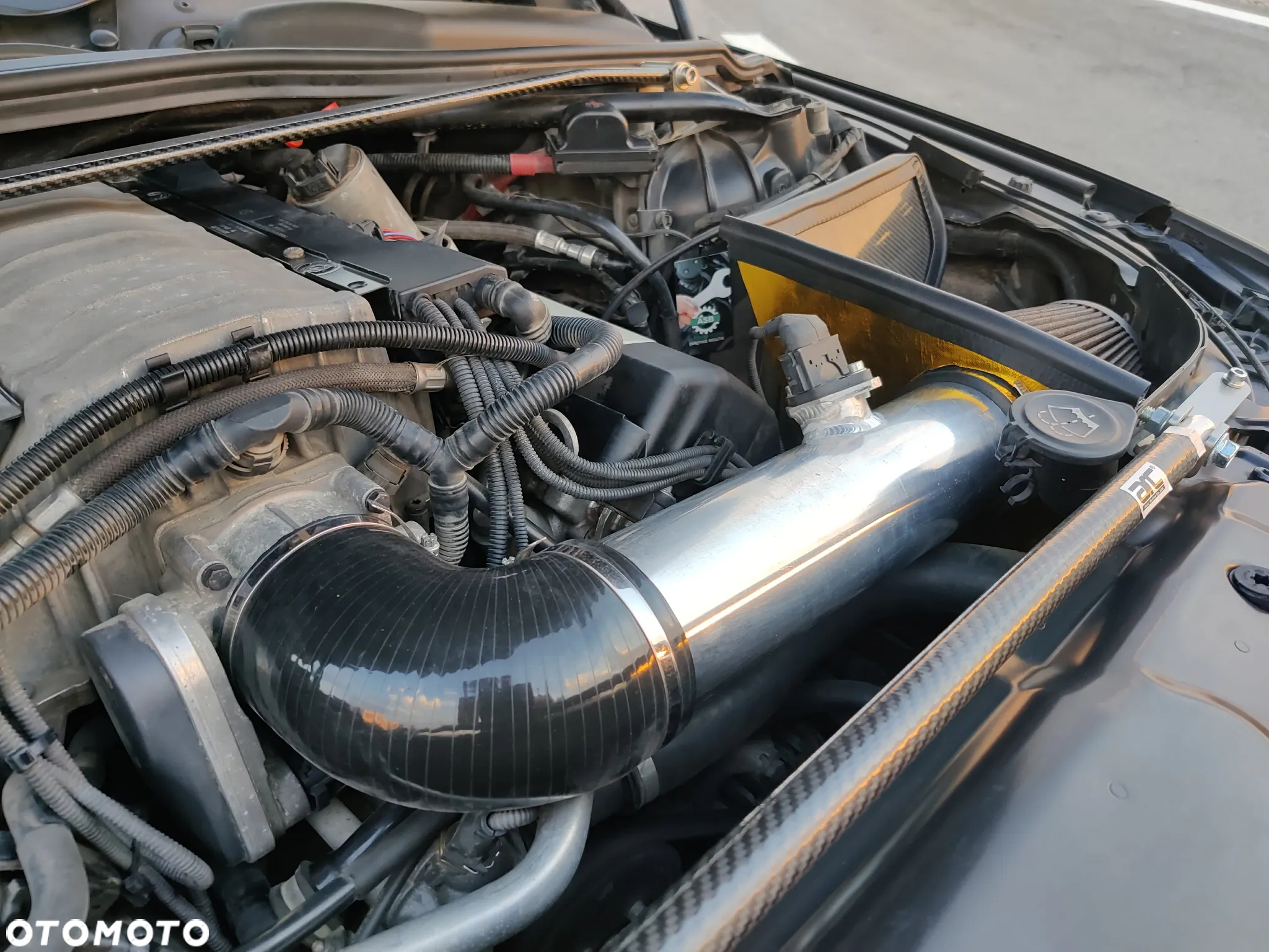 BMW Seria 5 545i - 23
