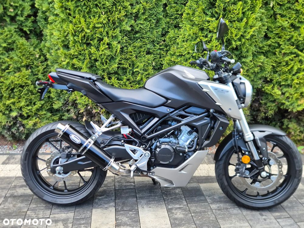 Honda CB - 3