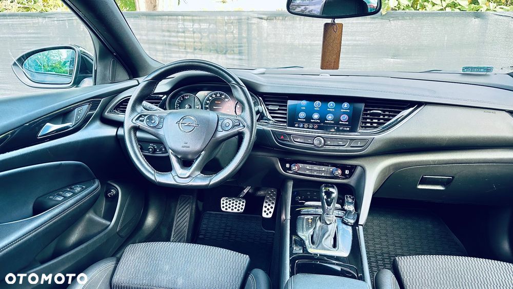 Opel Insignia 2.0 T Ultimate S&S - 27