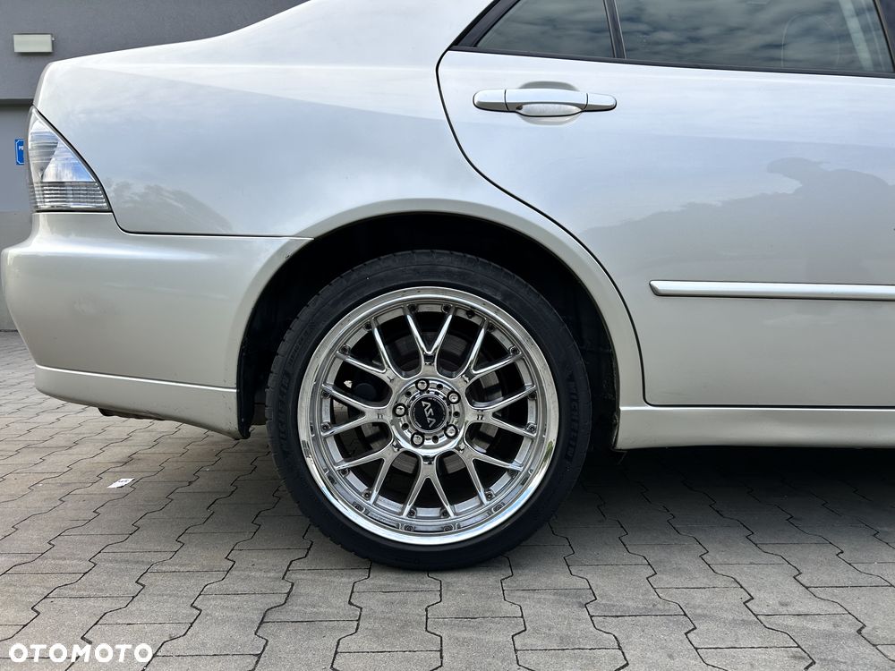 Lexus IS 200 Classic - 24