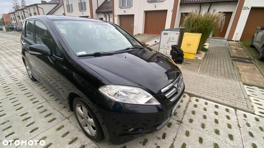 Honda FR-V - 8
