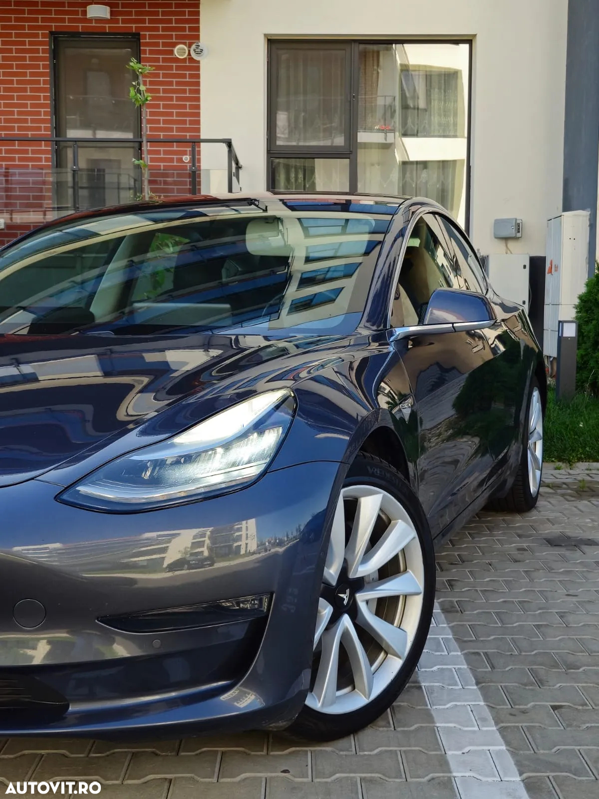 Tesla Model 3 AWD Dual Motor - 3