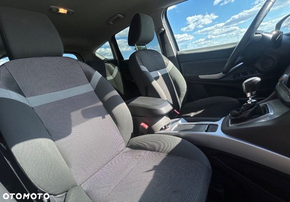 Ford Kuga - 15