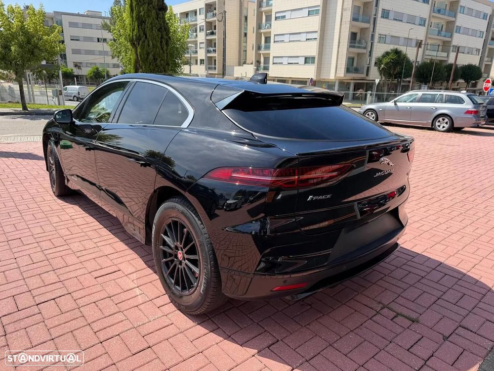 Jaguar I-Pace - 13