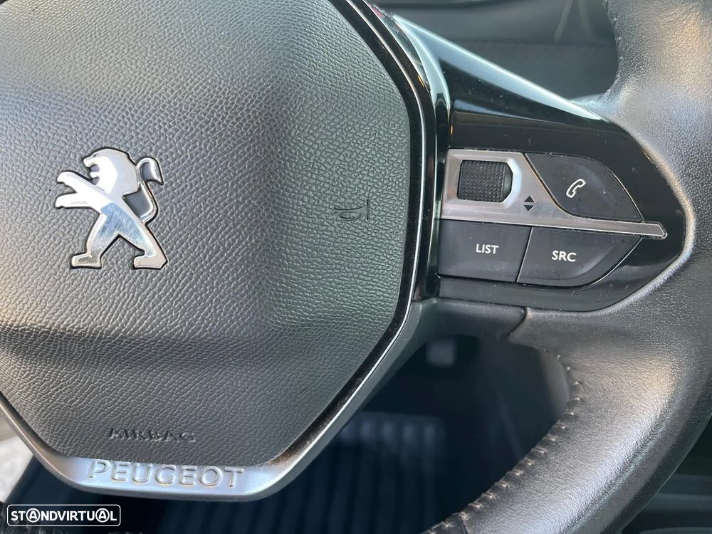 Peugeot 208 1.2 PureTech Active - 22