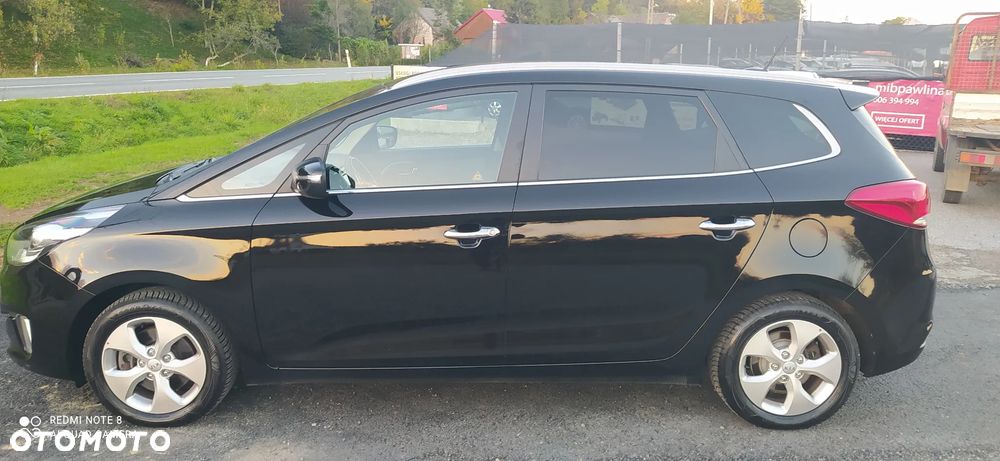 Kia Carens 1.6 GDI Dream Team Edition - 8