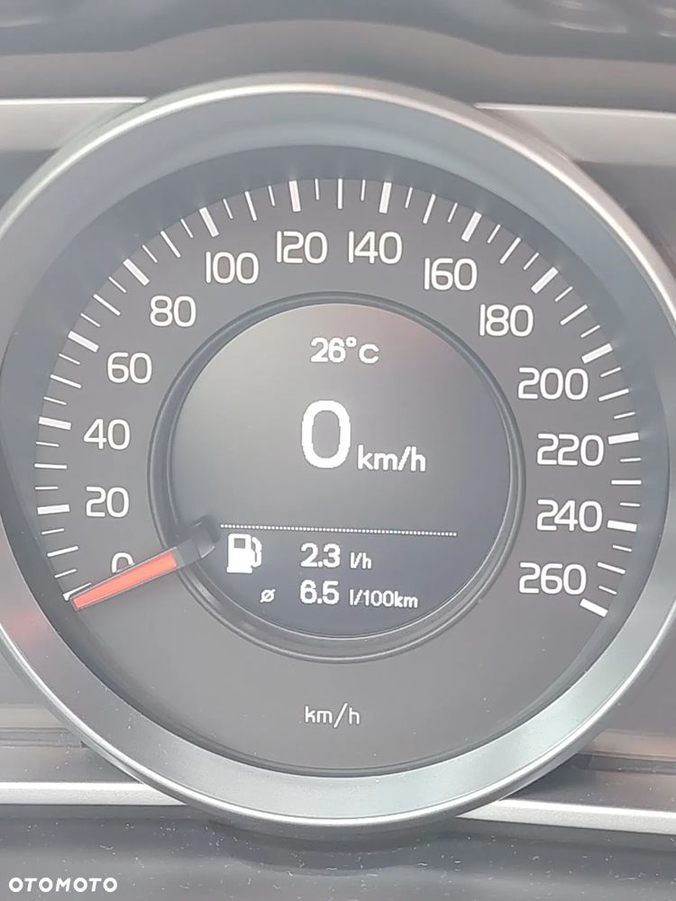 Volvo V40 - 22