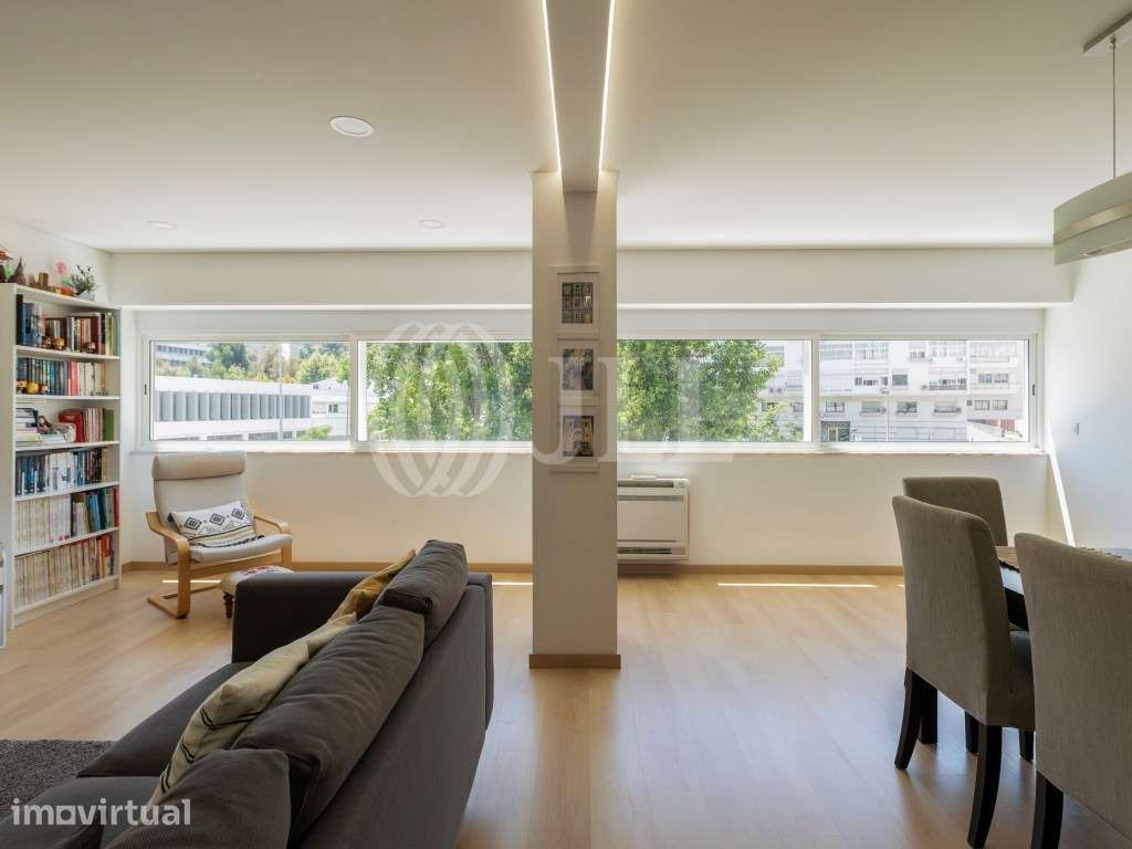 Apartamento T3 remodelado no Lumiar, em Lisboa. - Grande imagem: 2/31