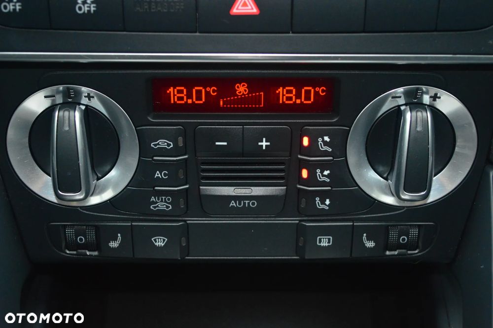 Audi A3 Sportback 2.0 TDI DPF quattro S line Sportpaket - 25