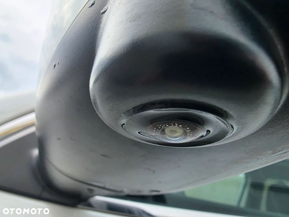 Nissan Qashqai 1.6 dCi Xtronic TEKNA+ - 34