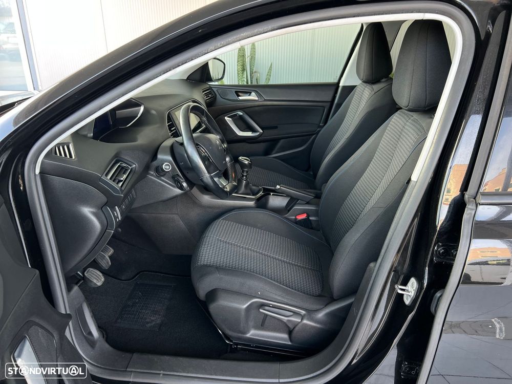 Peugeot 308 1.5 BlueHDi Style - 10