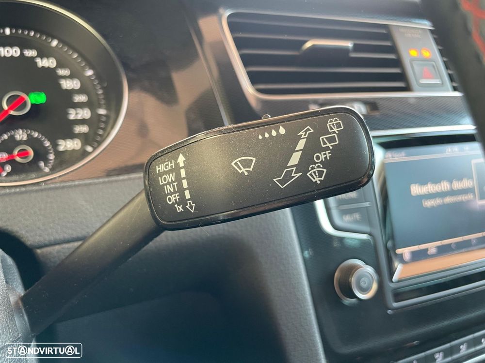 VW Golf 2.0 TSi GTi DSG Performance - 17