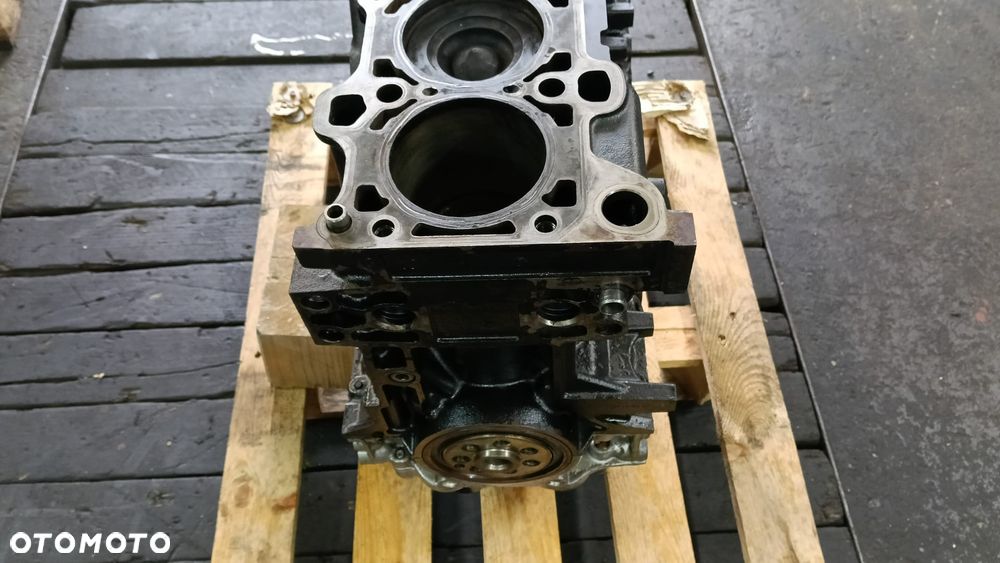 BLOK SILNIKA DÓŁ IVECO DAILY FIAT DUCATO 2,3 E5+ E6 15- F1AE3481D NO 626/064 - 3