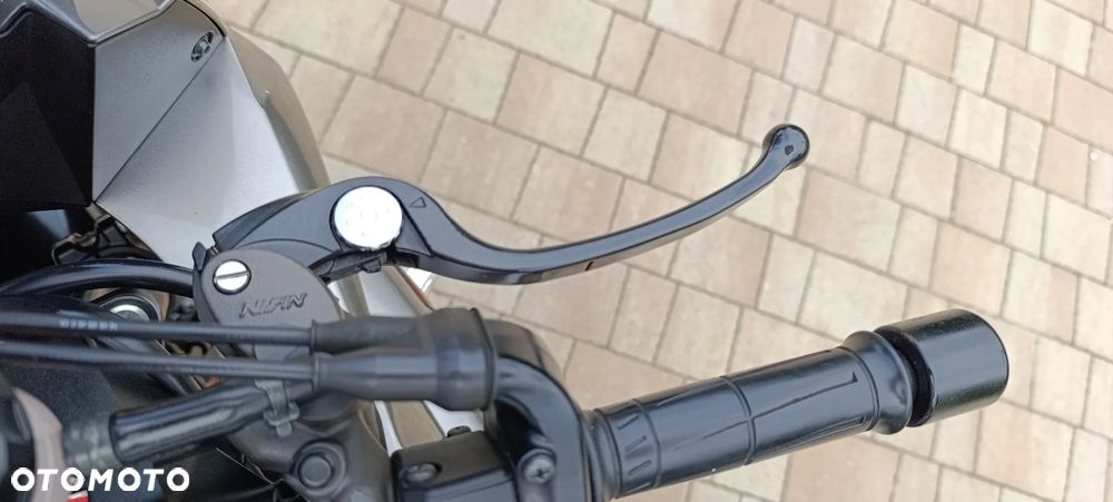 Kawasaki Ninja 1000 SX - 12