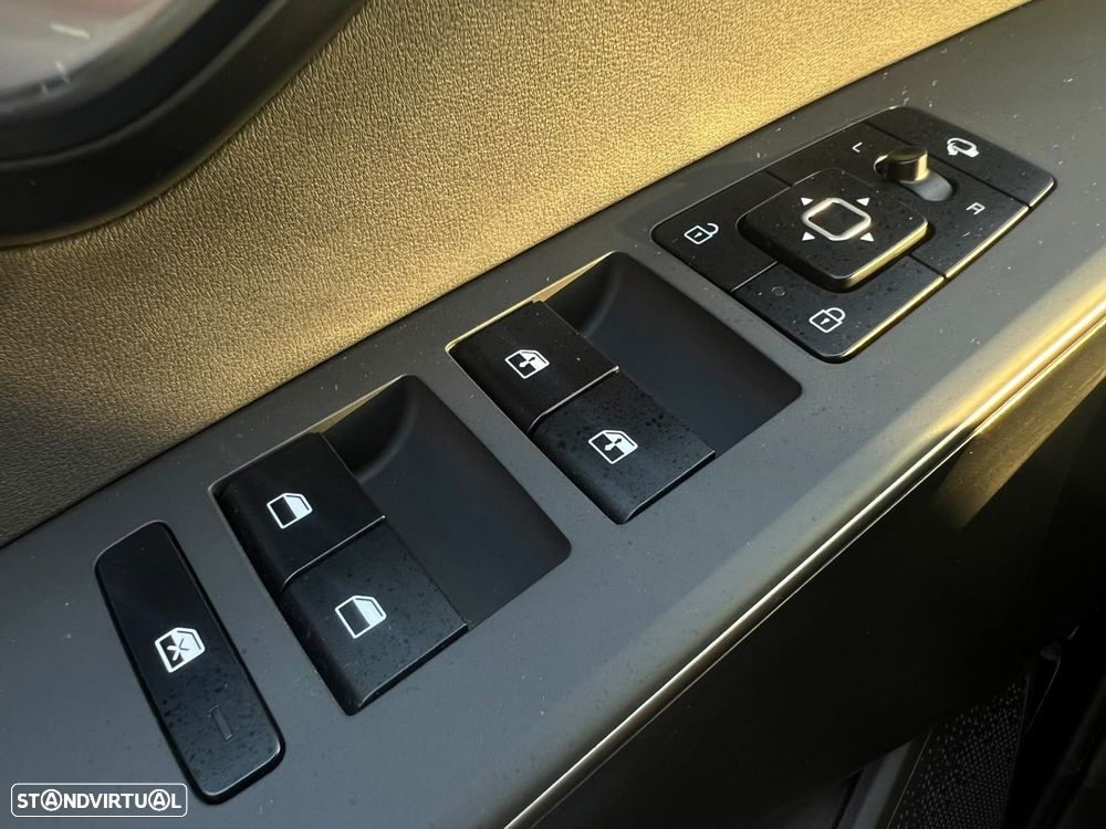 Kia Niro EV 64kWh Drive - 19