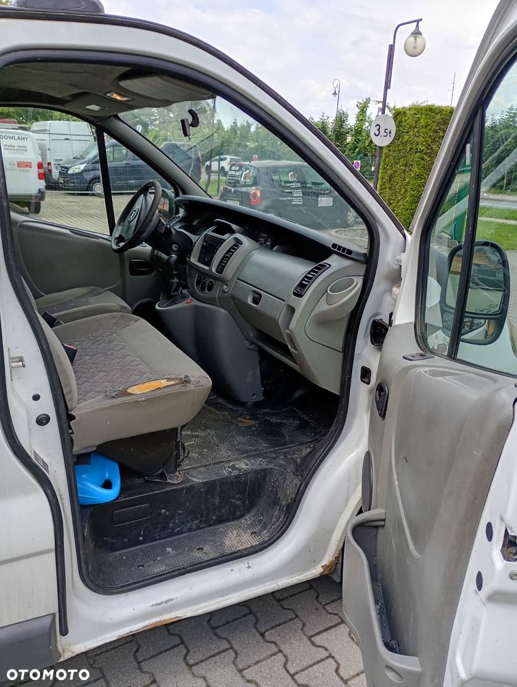 Opel Vivaro - 6