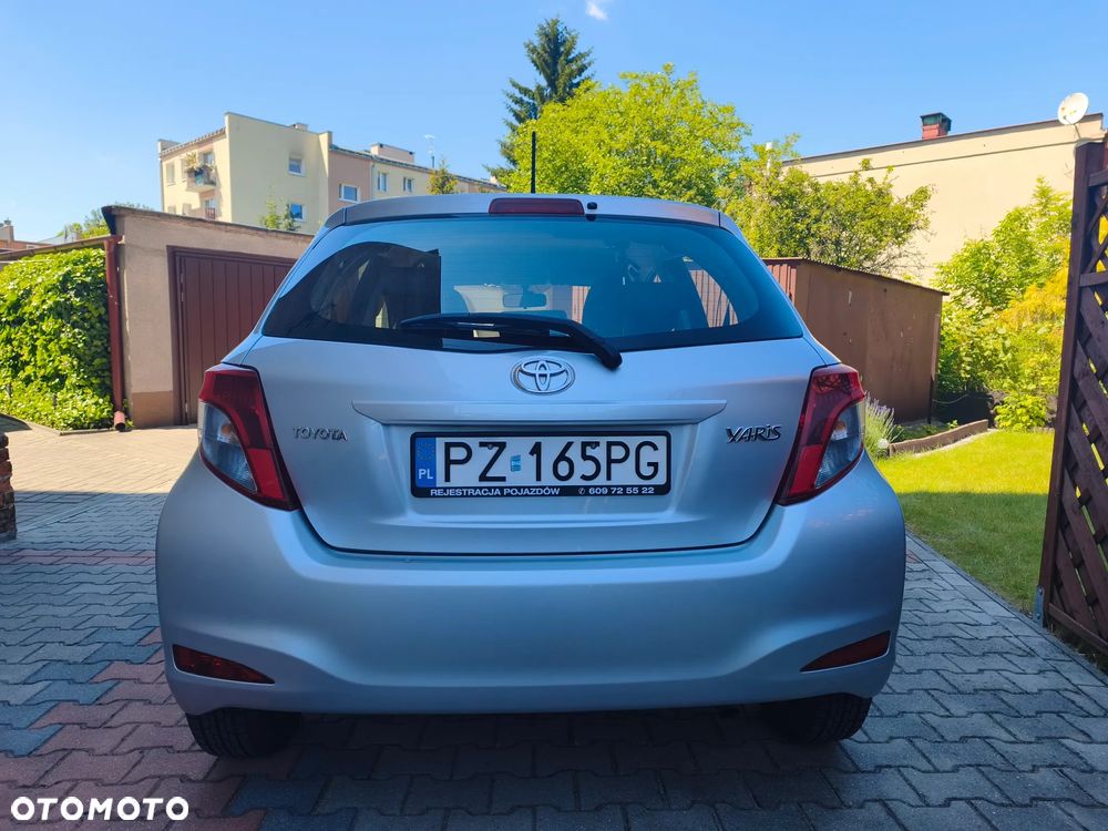 Toyota Yaris 1.33 Luna - 5