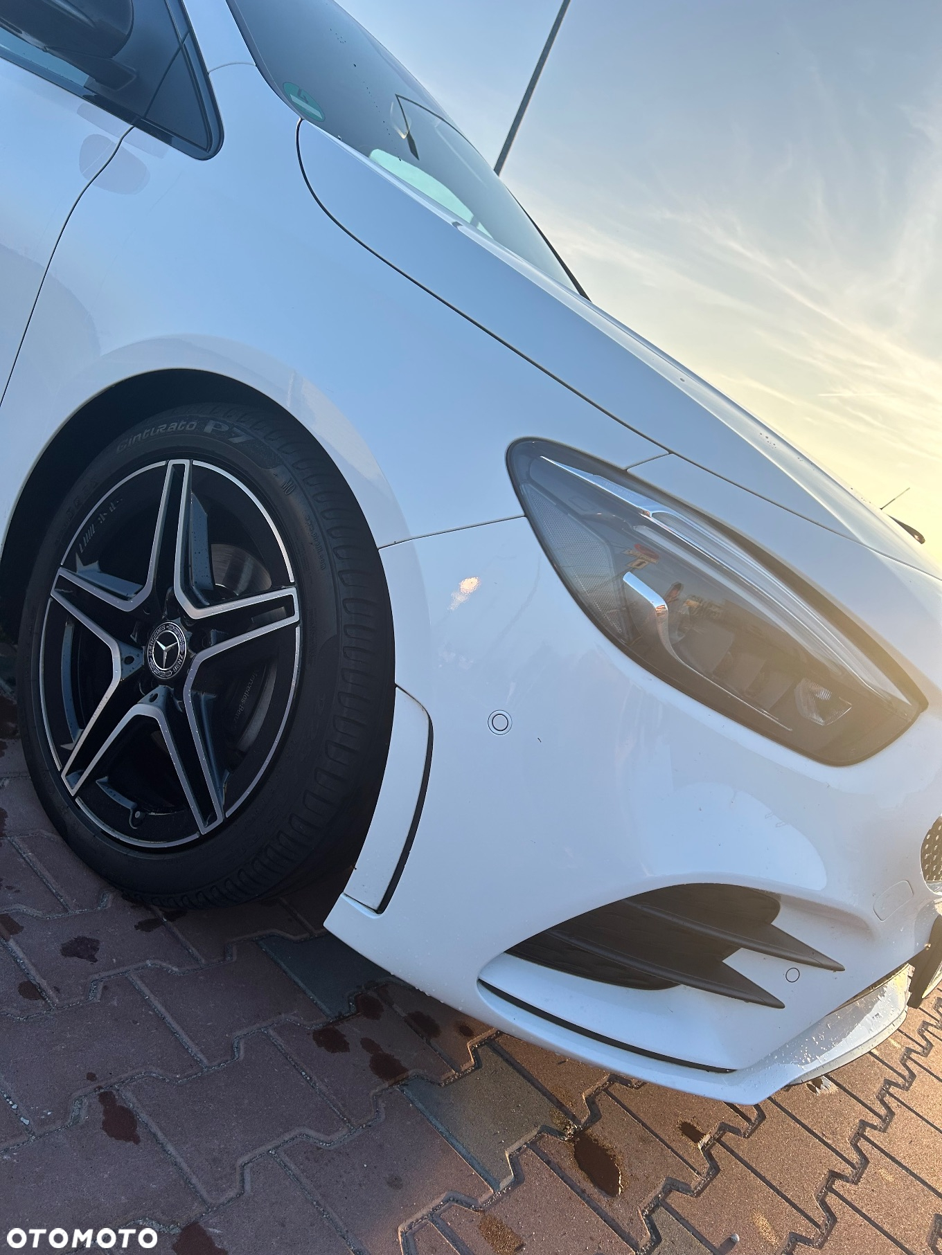 Mercedes-Benz Klasa B 200 d 8G-DCT AMG Line - 8