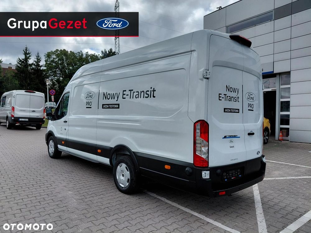 Ford Transit - 4