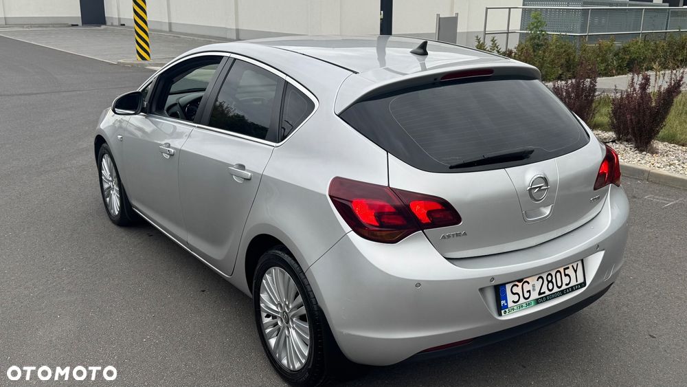 Opel Astra - 17