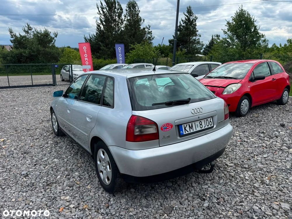 Audi A3 Sportback 1.9 TDI Ambiente - 7