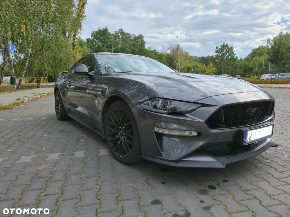 Ford Mustang 5.0 V8 GT - 2